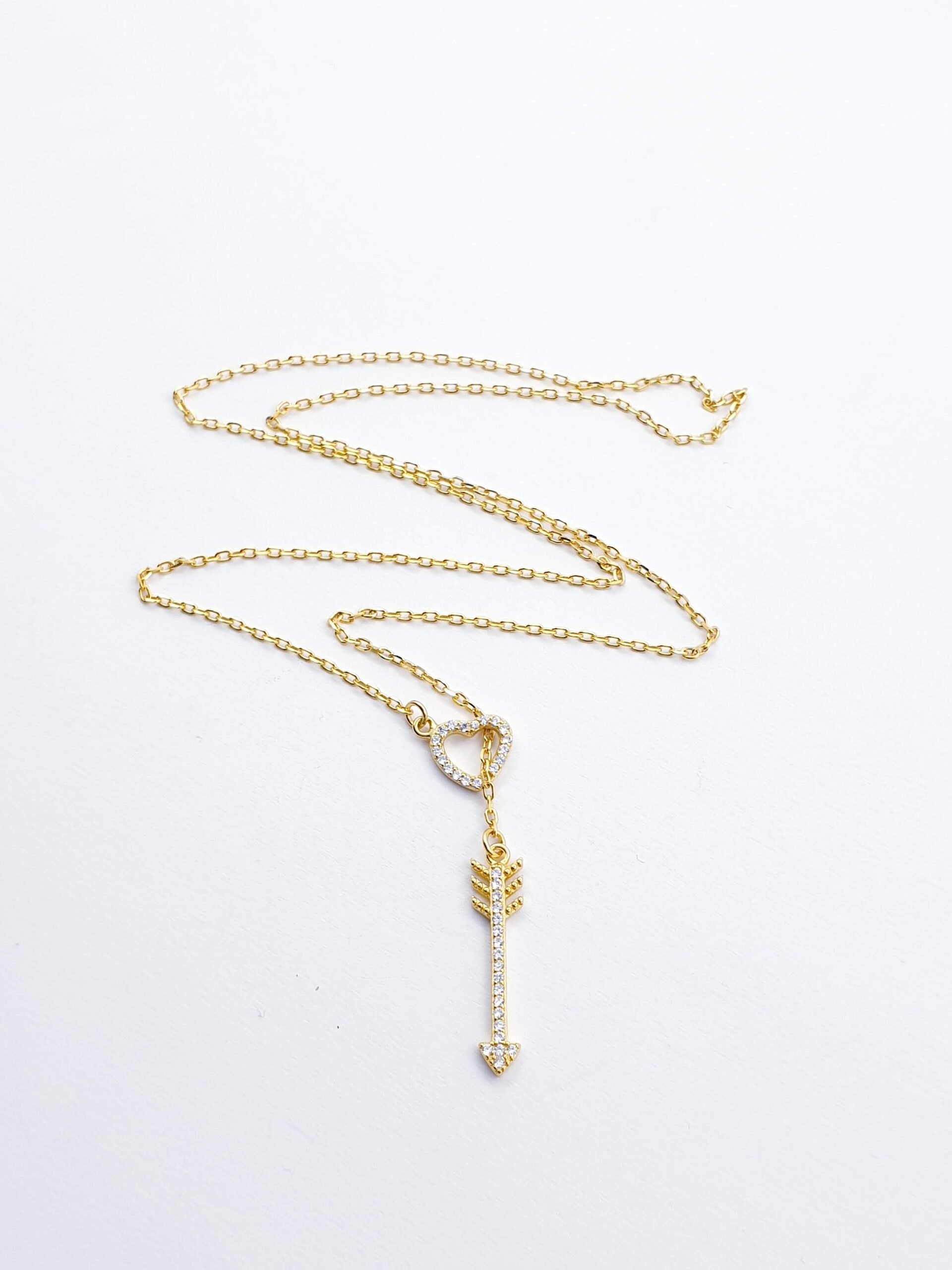 Ασημένιο Επιχρυσωμένο Κολιέ με Καρδιά και Βέλος με Ζιργκόν κωδ.100718