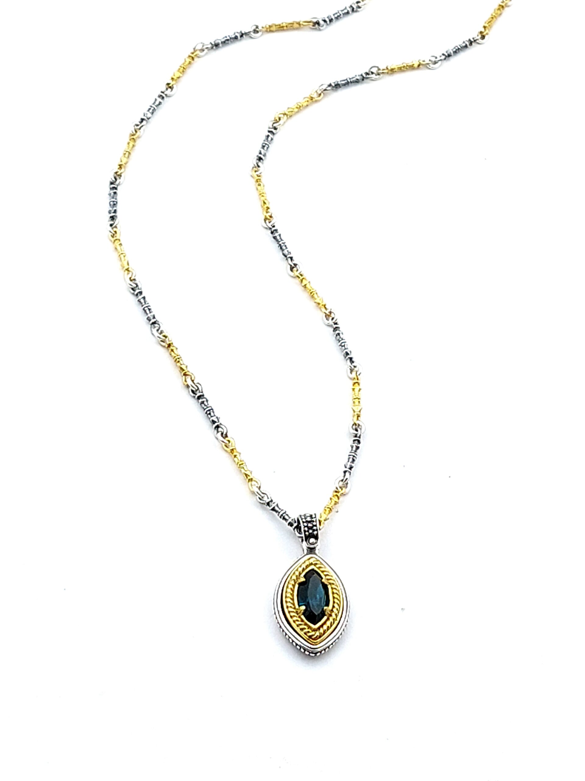 Ασημένιο Επιχρυσωμένο Γυναικείο Κολιέ Dimitrios-Exclusive Με Δίχρωμη Αλυσίδα Και Μενταγιόν Με Πράσινο Κρύσταλλο κωδ.M85