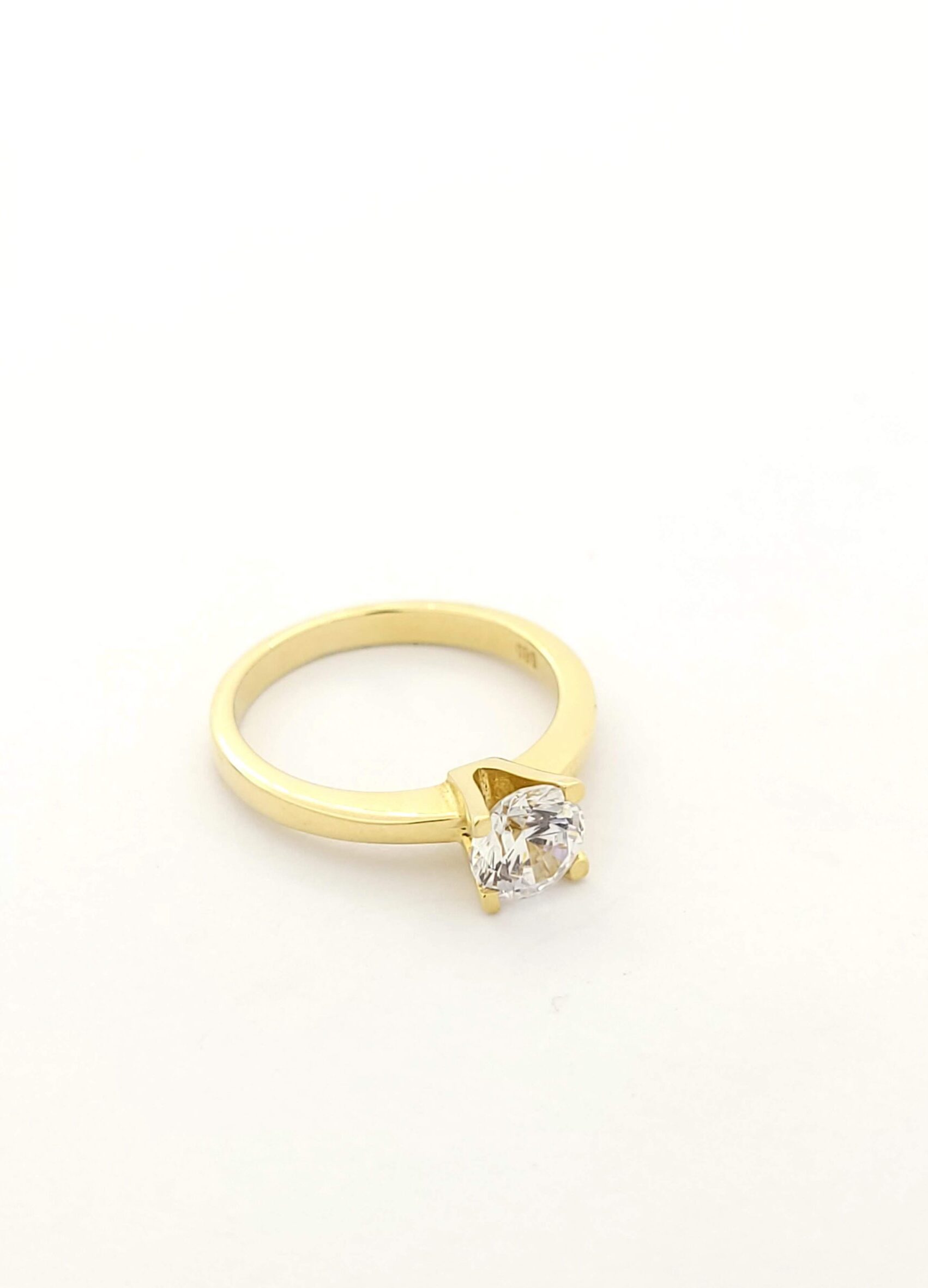 Χρυσό Γυναικείο Δαχτυλίδι Μονόπετρο Κ14 Με Ζιργκόν κωδ.101400